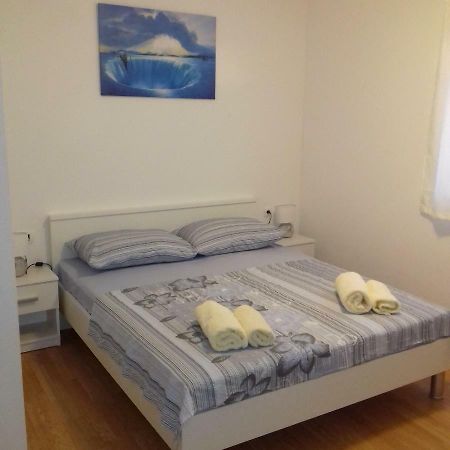 Apartments Dugandzic Drace Ngoại thất bức ảnh
